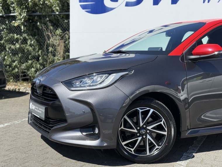 Vehicle Image 30