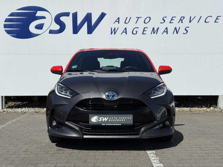 Vehicle Image 5