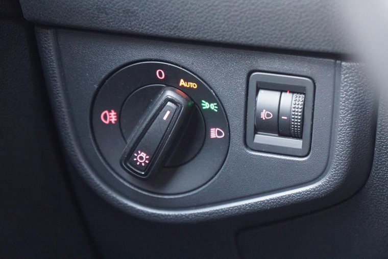 Vehicle Image 27