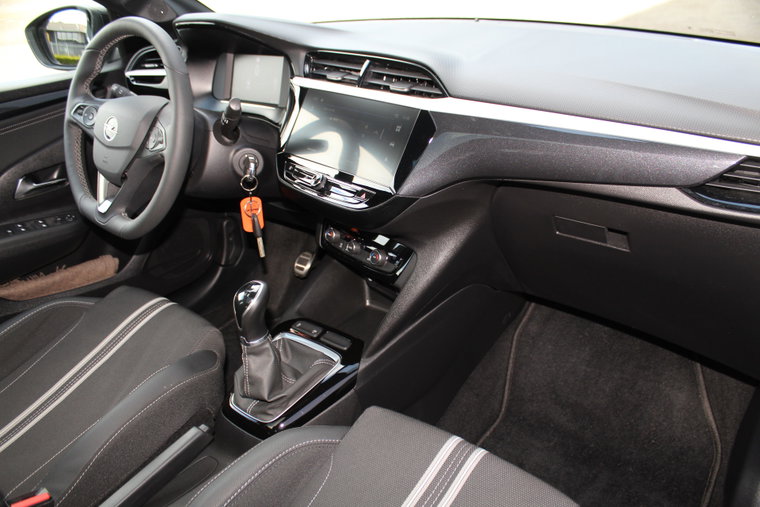 Vehicle Image 38
