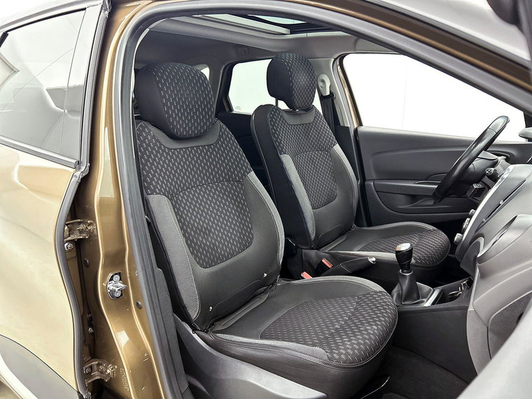 Vehicle Image 37