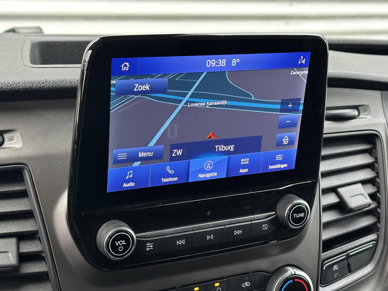Vehicle Image 10