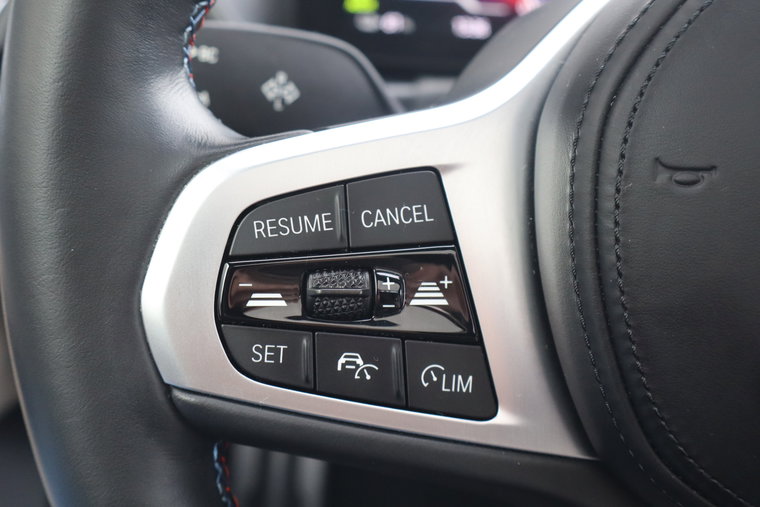Vehicle Image 45
