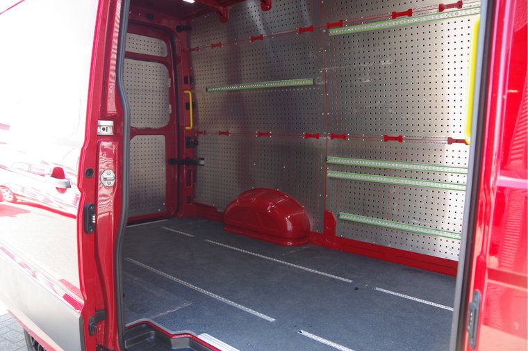 Vehicle Image 27