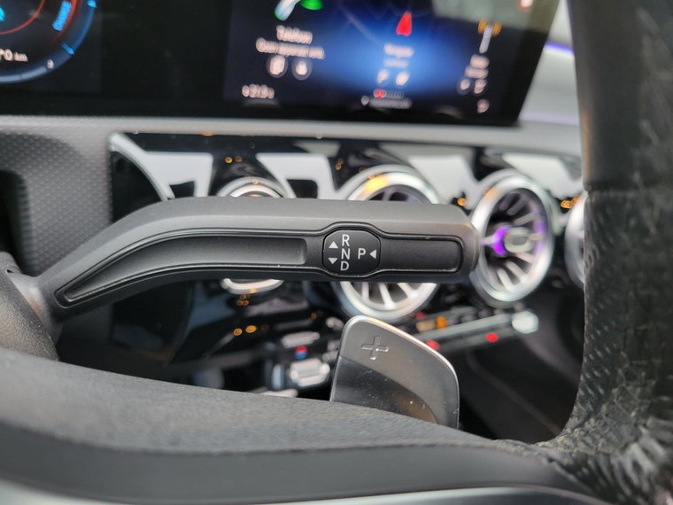 Vehicle Image 26