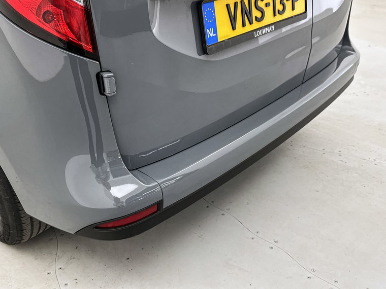 Vehicle Image 33