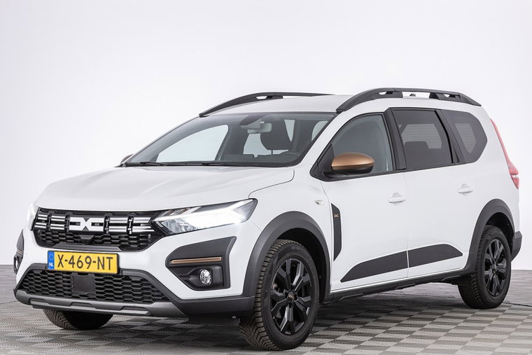 Vehicle Image 30
