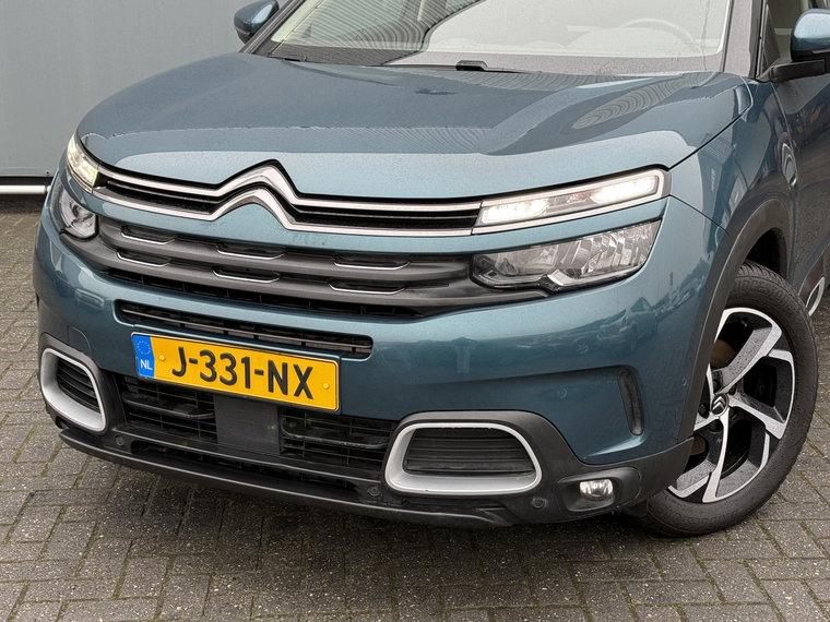 Vehicle Image 28