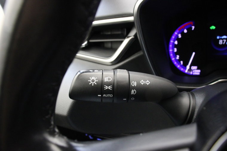 Vehicle Image 23