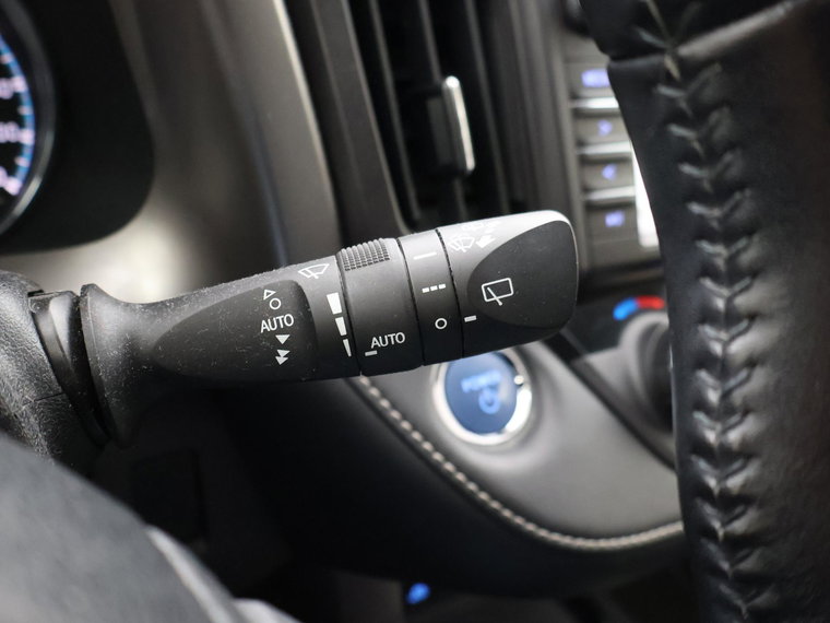 Vehicle Image 40