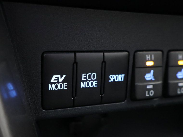 Vehicle Image 42