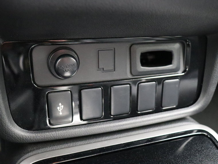 Vehicle Image 33