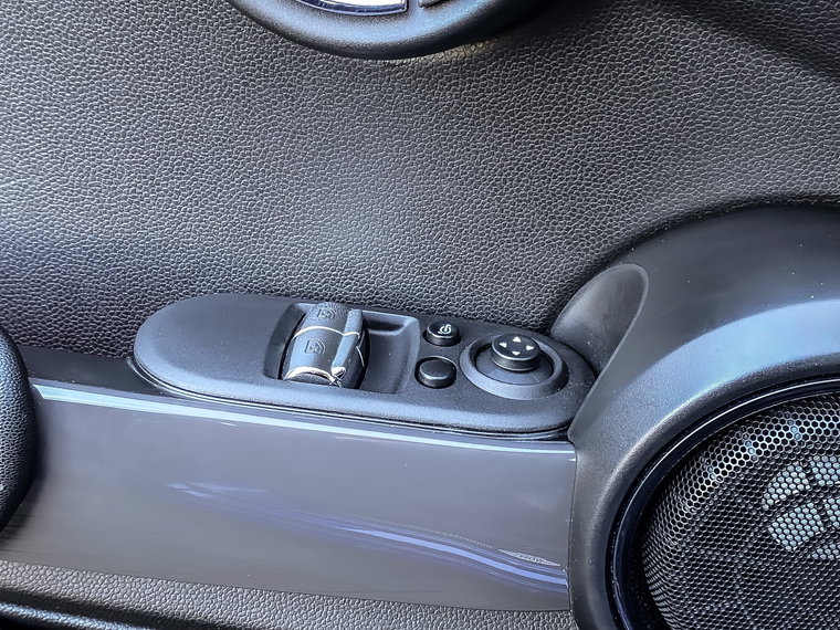 Vehicle Image 50