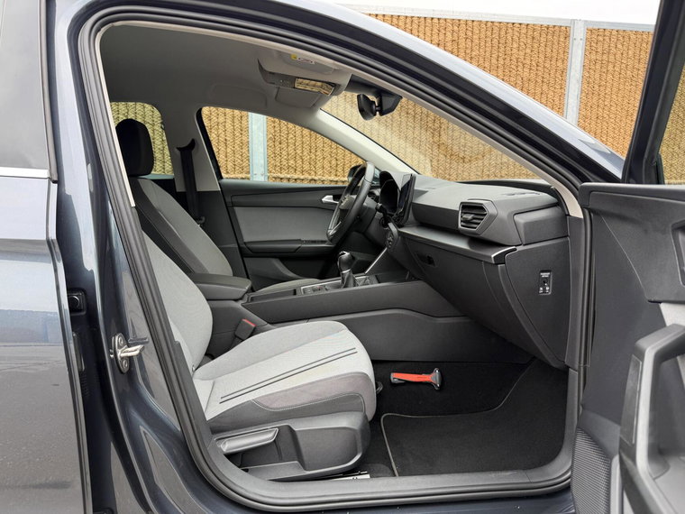 Vehicle Image 47