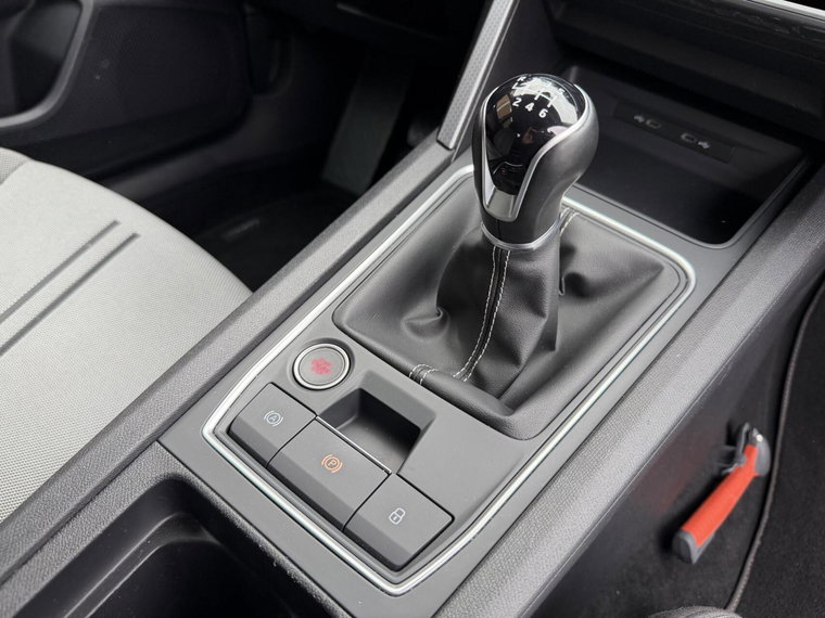 Vehicle Image 50