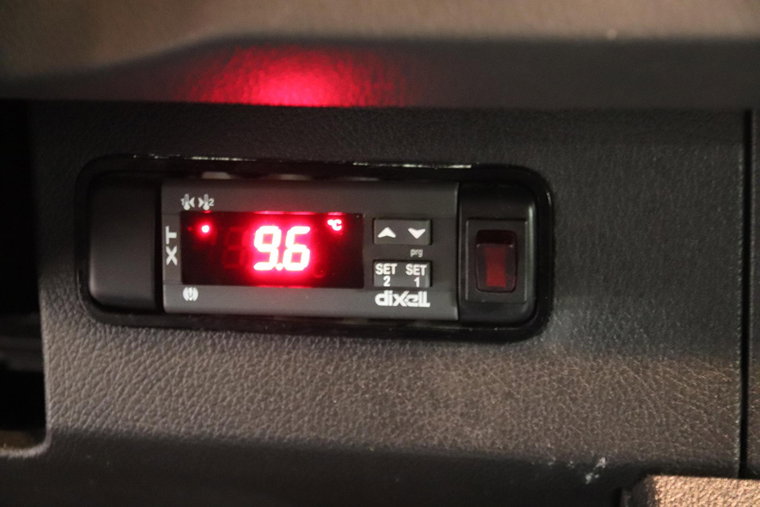 Vehicle Image 13