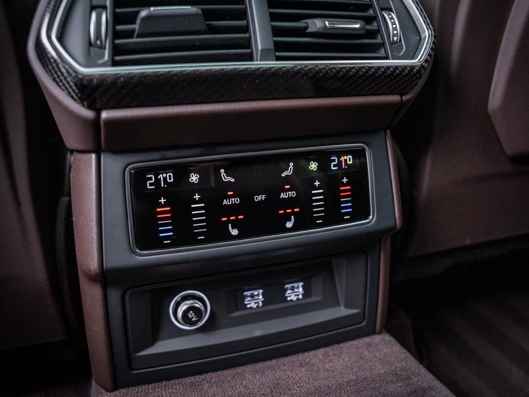 Vehicle Image 45