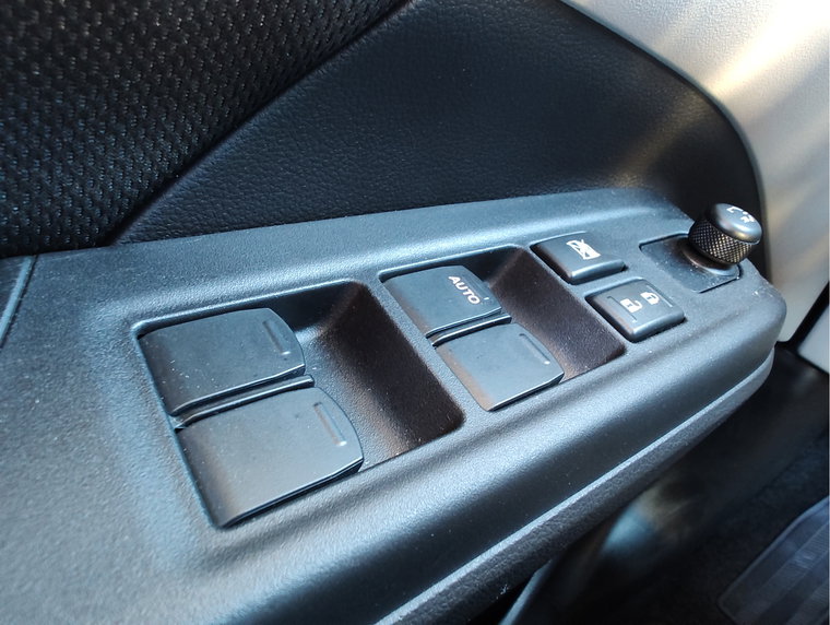 Vehicle Image 24