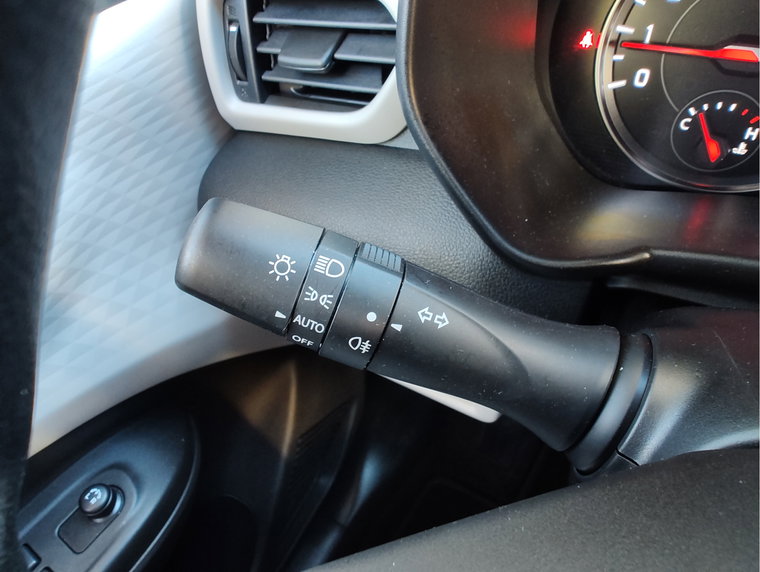 Vehicle Image 26