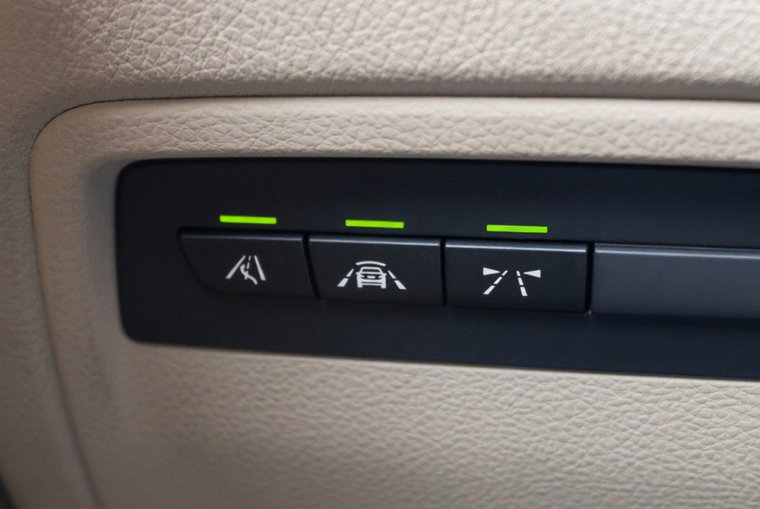 Vehicle Image 26