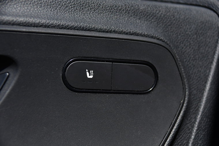 Vehicle Image 28