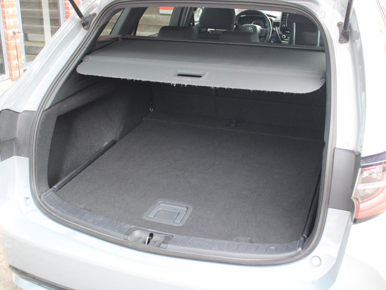 Vehicle Image 14
