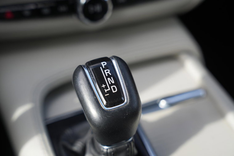Vehicle Image 32