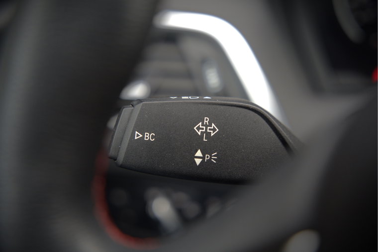 Vehicle Image 33