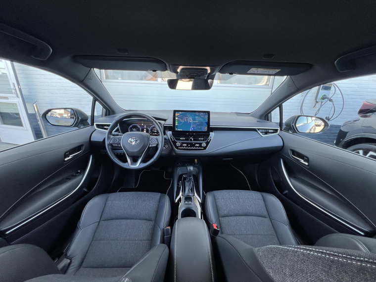 Vehicle Image 37