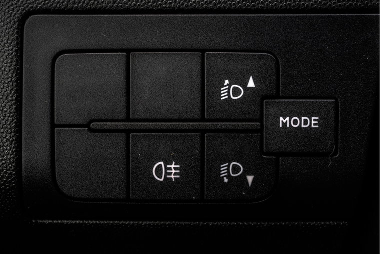 Vehicle Image 23