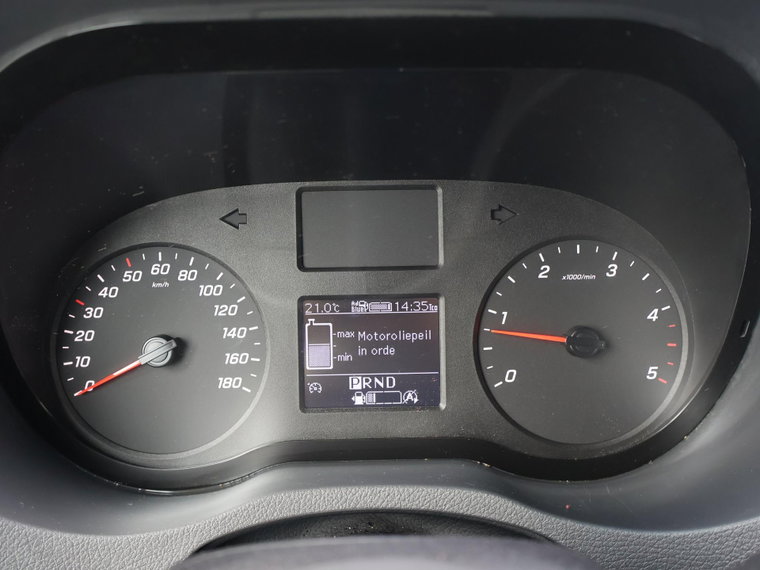 Vehicle Image 37
