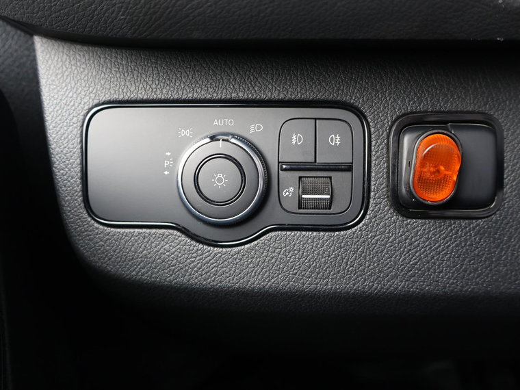 Vehicle Image 60