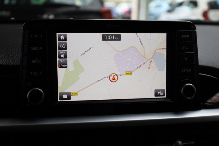 Vehicle Image 11
