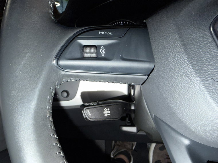 Vehicle Image 29