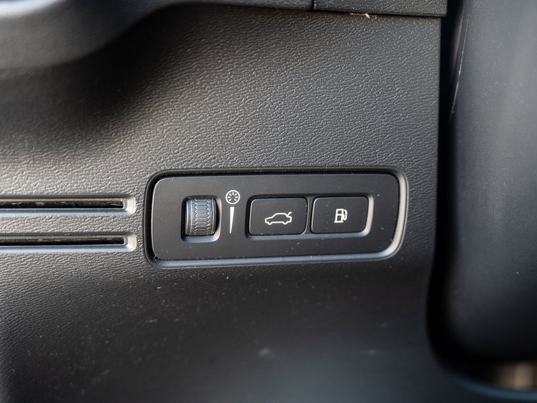Vehicle Image 34