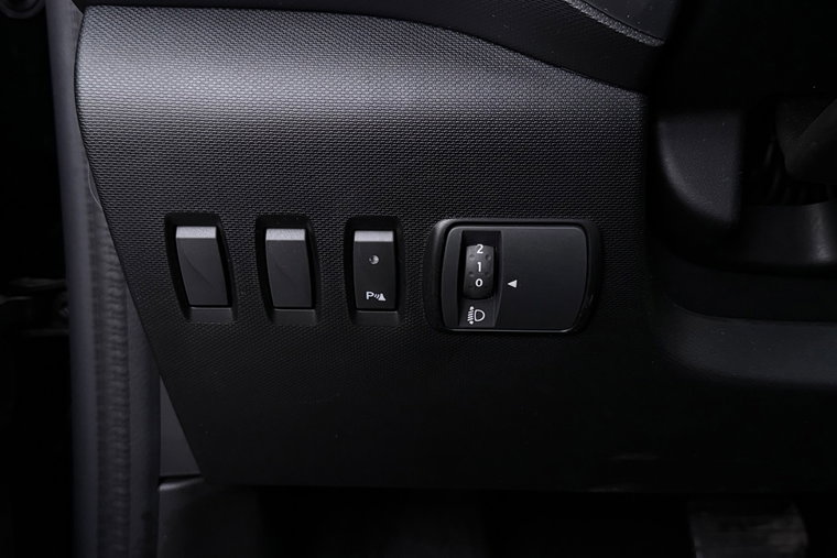 Vehicle Image 30