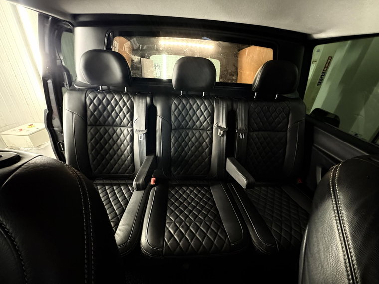 Vehicle Image 16