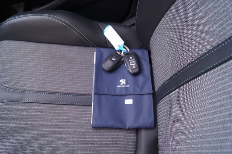 Vehicle Image 29