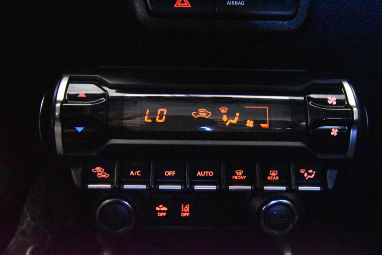 Vehicle Image 28