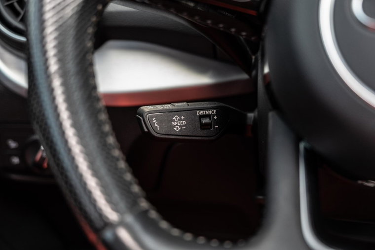 Vehicle Image 33