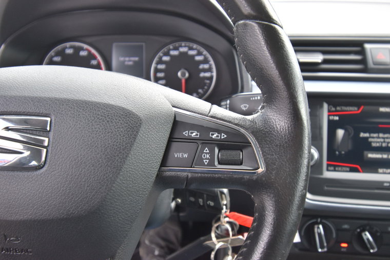 Vehicle Image 29