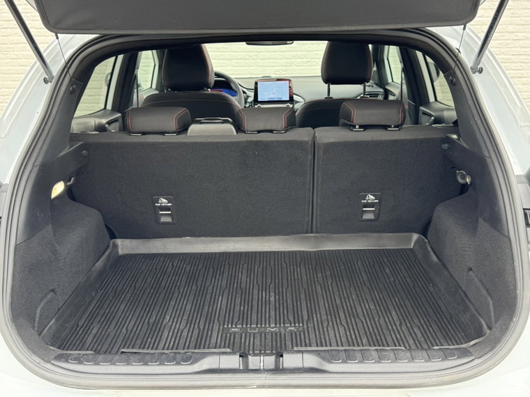Vehicle Image 37