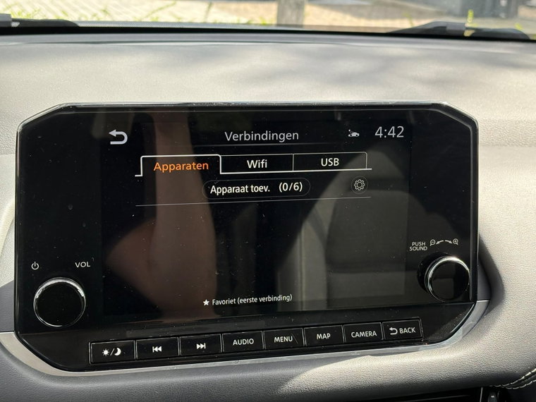 Vehicle Image 23