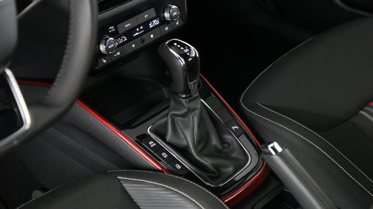 Vehicle Image 36