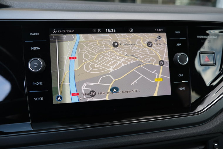 Vehicle Image 22