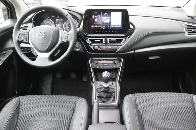 Vehicle Image 7