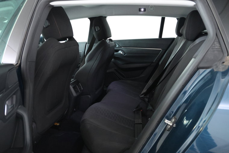 Vehicle Image 35
