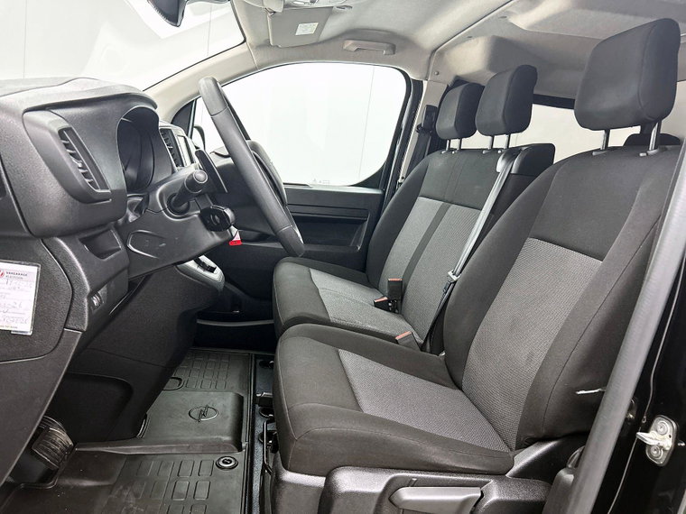 Vehicle Image 36
