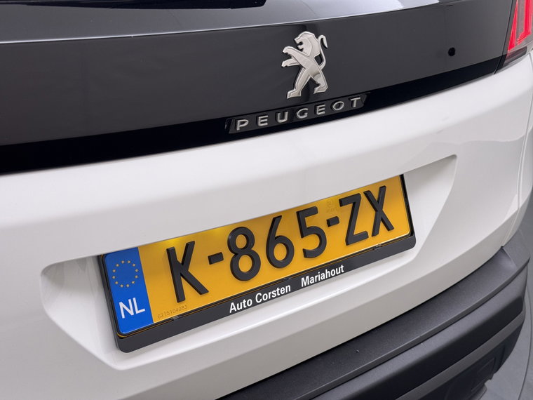 Vehicle Image 42
