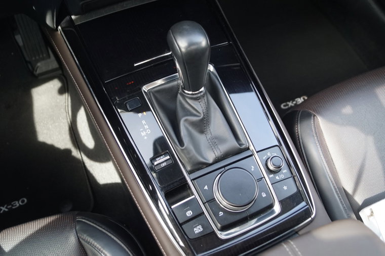 Vehicle Image 18